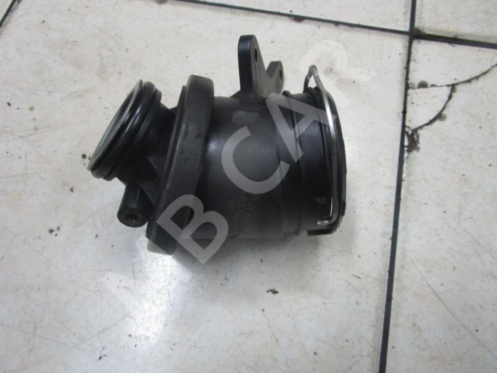 Демпфер турбины MERCEDES-BENZ C-класс W203/S203/CL203 (2000 - 2004) фото 1 — Разборка Мерседес