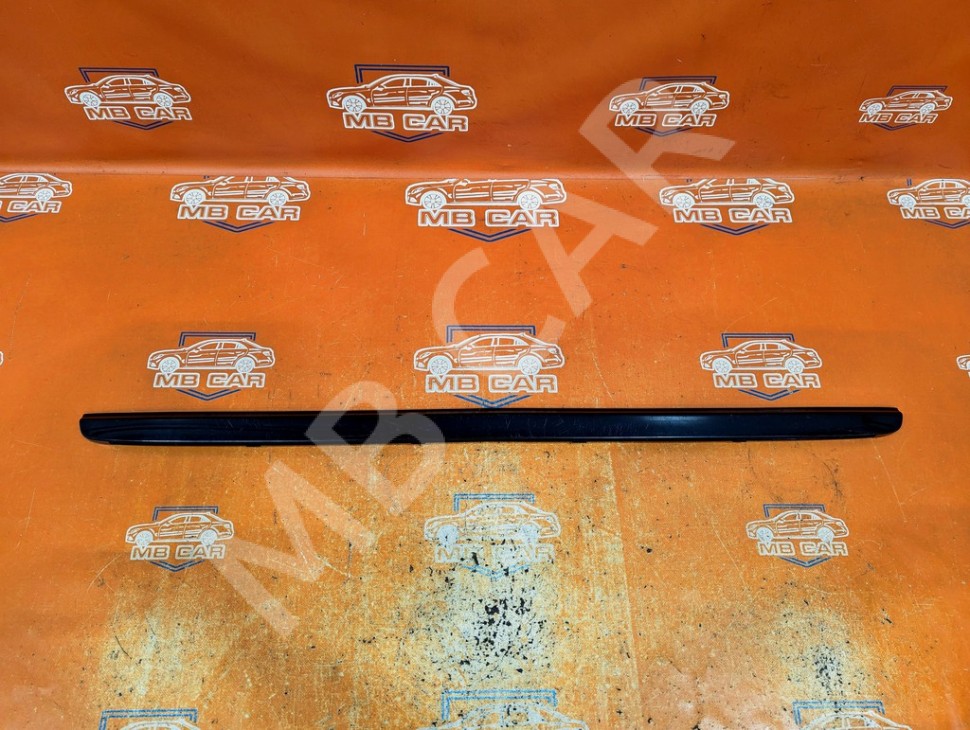 Накладка крышки багажника MERCEDES-BENZ E-класс W210/S210 рестайлинг (1999 - 2003) фото 1 &mdash; Разборка Мерседес