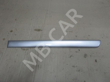 Молдинг двери MERCEDES-BENZ M-класс W163 (1997 - 2001) — Разборка Мерседес