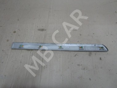Молдинг двери MERCEDES-BENZ M-класс W163 (1997 - 2001) — Разборка Мерседес