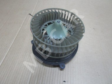 Моторчик печки MERCEDES-BENZ 190 (W201) W201 (1982 - 1993) — Разборка Мерседес