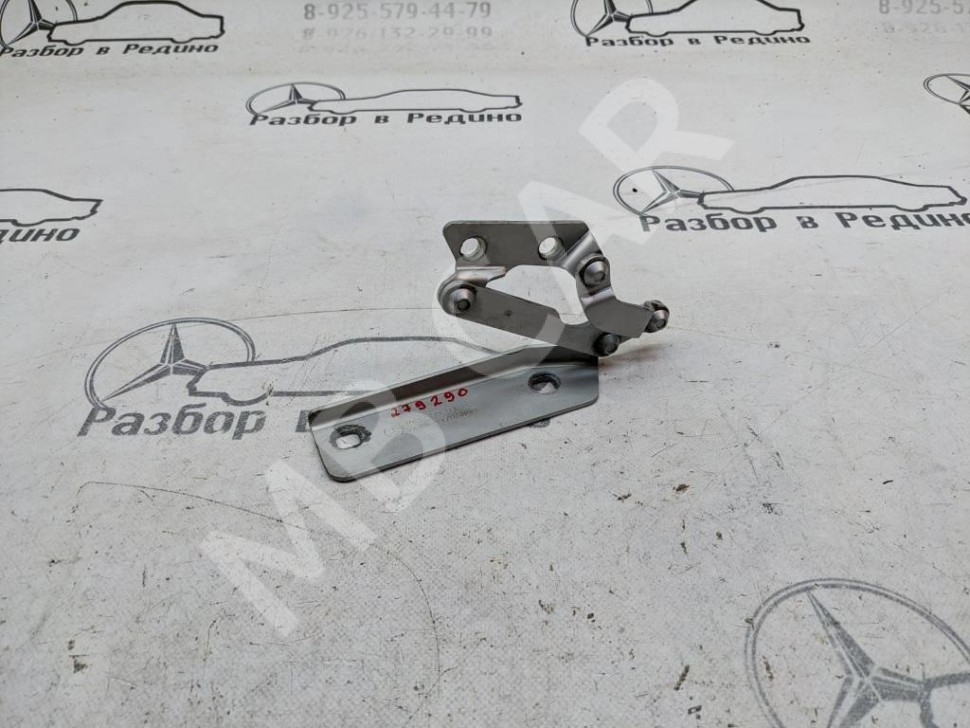Петля капота MERCEDES-BENZ A-класс W168 (1997 - 2001) фото 1 — Разборка Мерседес