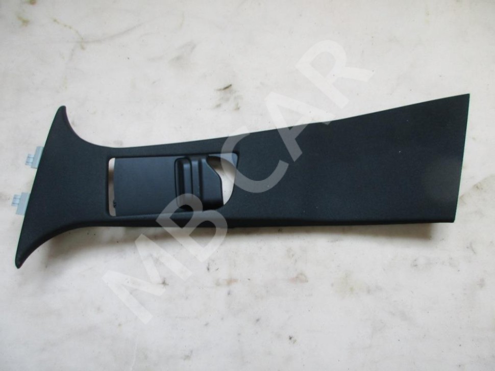 Накладка средней стойки MERCEDES-BENZ C-класс W205/S205/C205/A205 (2014 - 2018) фото 1 &mdash; Разборка Мерседес