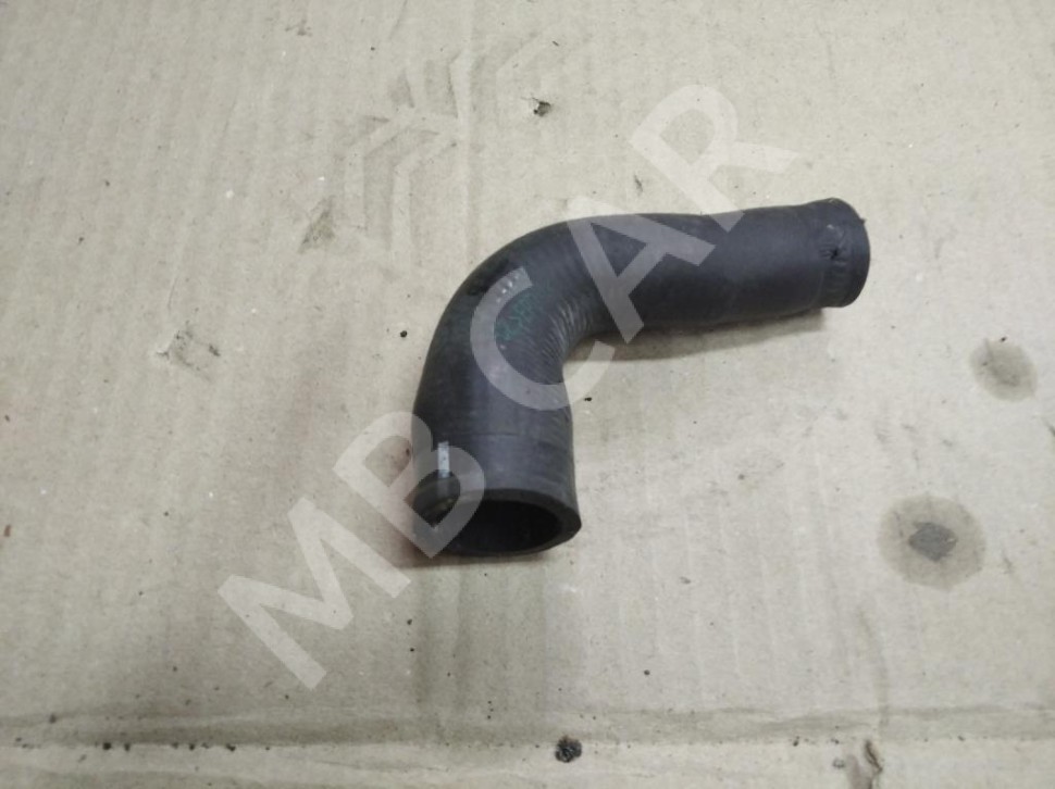 Патрубок ОЖ MERCEDES-BENZ Vito W639 (2003 - 2010) фото 1 — Разборка Мерседес