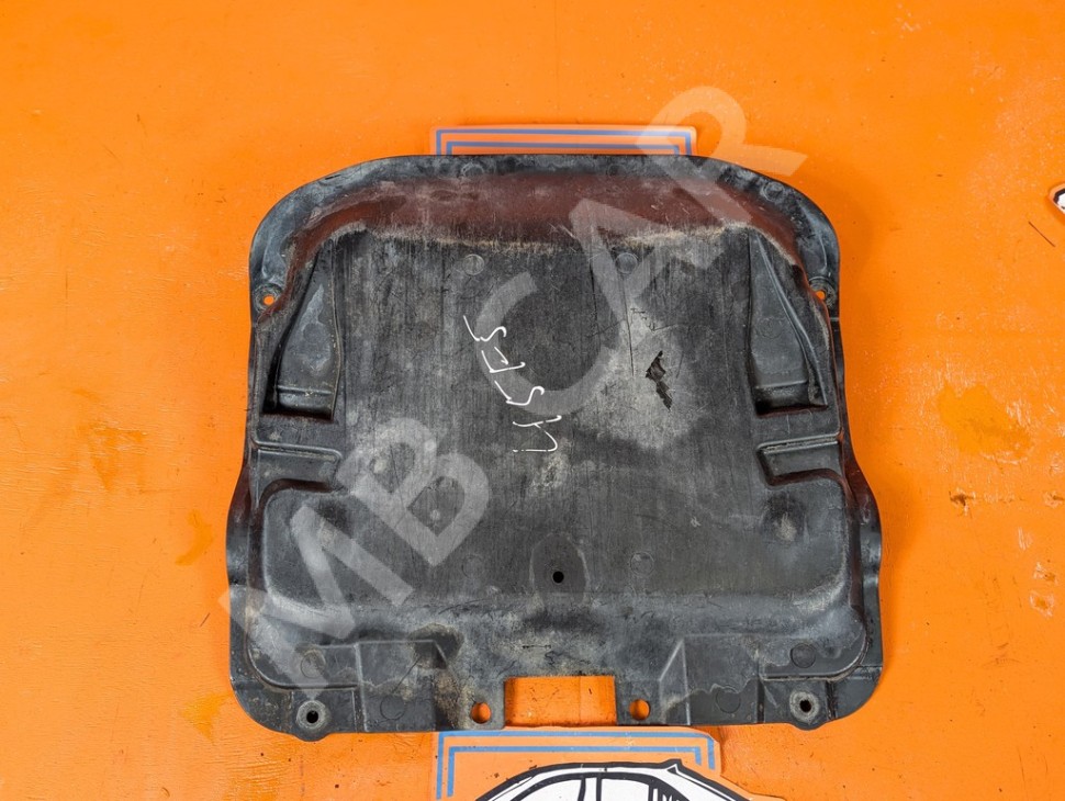 Защита двигателя MERCEDES-BENZ S-класс W220 (1998 - 2005) фото 1 &mdash; Разборка Мерседес