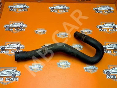 Патрубок ОЖ MERCEDES-BENZ VANEO W414 (2001 - 2005) — Разборка Мерседес