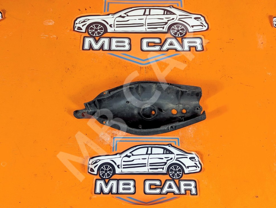 Кожух заднего рычага (лодки) MERCEDES-BENZ C-класс W202/S202 (1993 - 1997) фото 1 &mdash; Разборка Мерседес