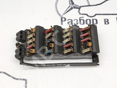 Блок предохранителей MERCEDES-BENZ W124 W124/S124/C124/A124 (1984 - 1993) — Разборка Мерседес