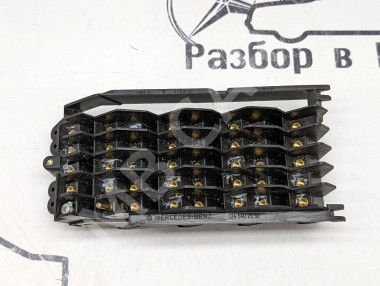 Блок предохранителей MERCEDES-BENZ W124 W124/S124/C124/A124 (1984 - 1993) — Разборка Мерседес