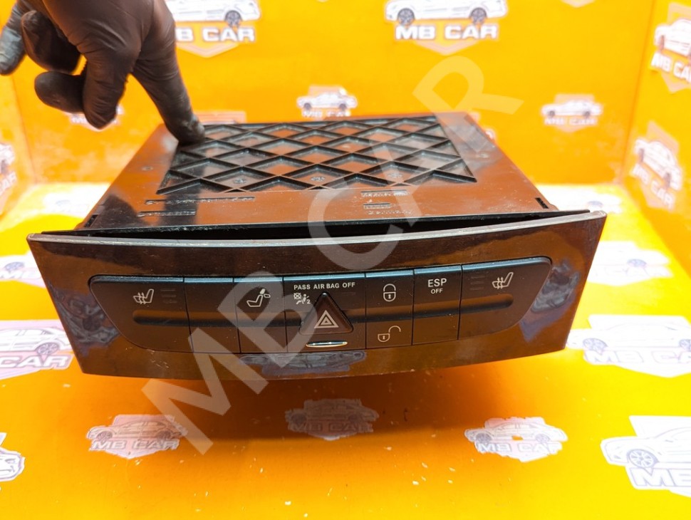 Чейнджер MERCEDES-BENZ E-класс W211/S211 (2002 - 2006) фото 1 &mdash; Разборка Мерседес