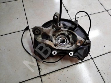 Кулак подвески задний правый MERCEDES-BENZ C-класс W204/S204 (2006 - 2011) — Разборка Мерседес