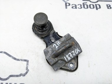 Ответная часть замка капота MERCEDES-BENZ E-класс W211/S211 рестайлинг (2006 - 2009) — Разборка Мерседес