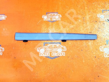 Накладка порога внутренняя MERCEDES-BENZ E-класс W211/S211 (2002 - 2006) — Разборка Мерседес