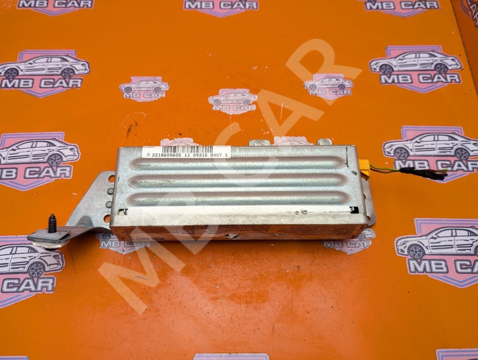 Подушка безопасности боковая MERCEDES-BENZ S-класс W221 рестайлинг (2009 - 2013) фото 1 &mdash; Разборка Мерседес