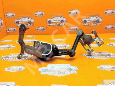 Датчик уровня пола MERCEDES-BENZ C-класс W205/S205/C205/A205 (2014 - 2018) — Разборка Мерседес