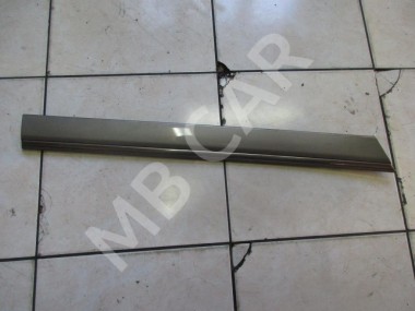 Молдинг двери MERCEDES-BENZ C-класс W203/S203/CL203 (2000 - 2004) — Разборка Мерседес