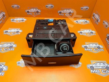 Пепельница MERCEDES-BENZ M-класс W164 (2005 - 2008) — Разборка Мерседес