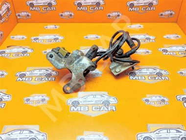 Датчик уровня пола MERCEDES-BENZ E-класс W212/S212/C207/A207 (2009 - 2013) — Разборка Мерседес