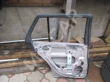Дверь задняя левая MERCEDES-BENZ C-класс W203/S203/CL203 (2000 - 2004) — Разборка Мерседес