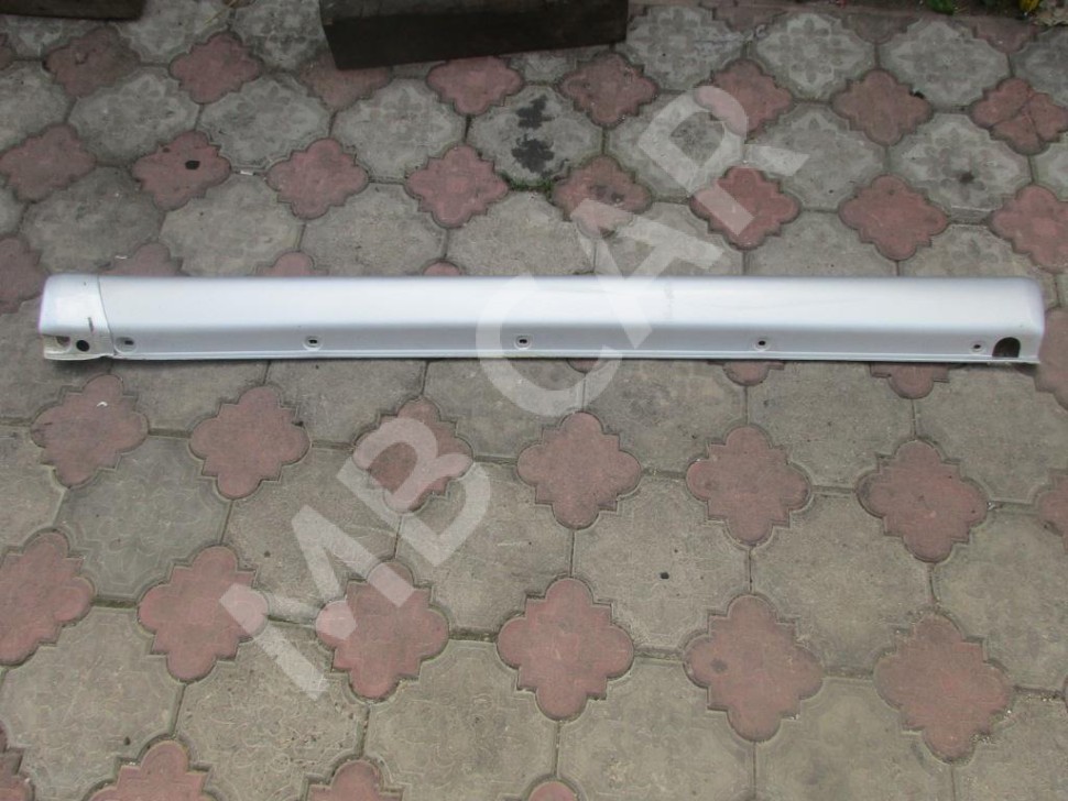 Порог пластиковый левый MERCEDES-BENZ M-класс W163 рестайлинг (2001 - 2005) фото 1 — Разборка Мерседес