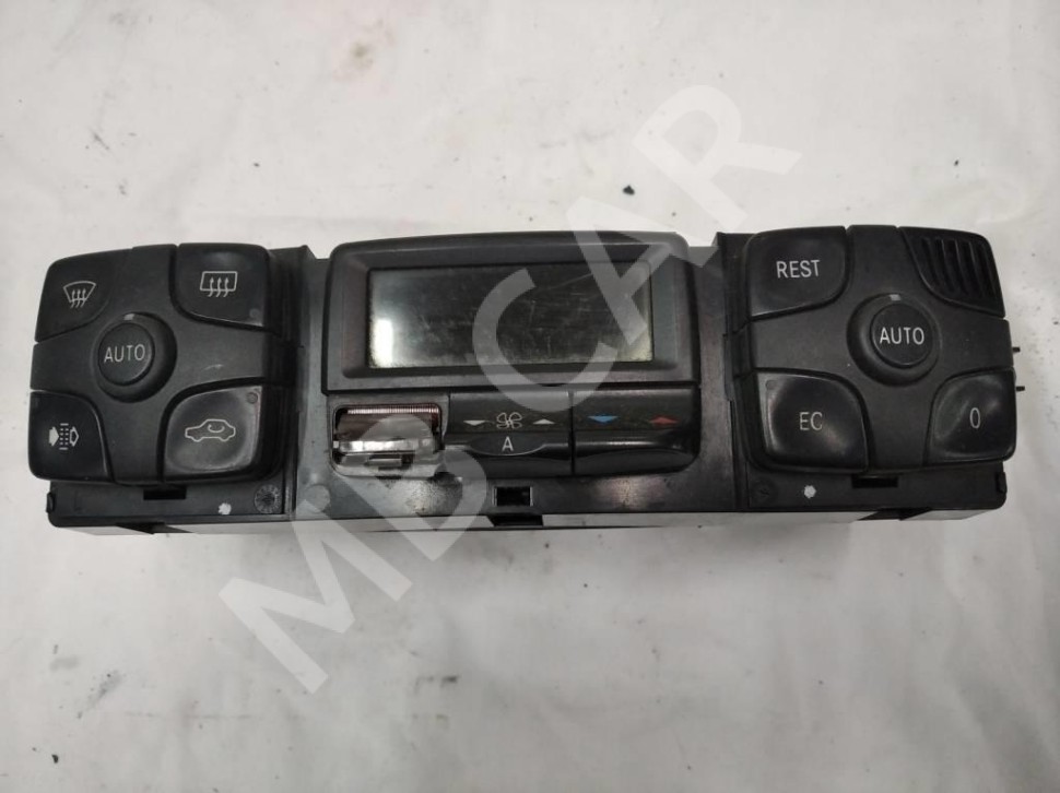Панель управления климатом MERCEDES-BENZ S-класс W220 (1998 - 2005) фото 1 — Разборка Мерседес