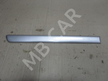 Молдинг двери MERCEDES-BENZ M-класс W163 (1997 - 2001) — Разборка Мерседес