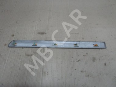 Молдинг двери MERCEDES-BENZ M-класс W163 (1997 - 2001) — Разборка Мерседес