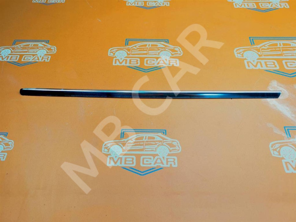 Молдинг заднего стекла MERCEDES-BENZ E-класс W212/S212/C207/A207 рестайлинг (2013 - 2016) фото 1 — Разборка Мерседес