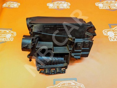 Корпус воздушного фильтра MERCEDES-BENZ C-класс W204/S204 (2006 - 2011) — Разборка Мерседес