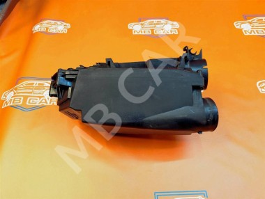 Корпус воздушного фильтра MERCEDES-BENZ C-класс W204/S204 (2006 - 2011) — Разборка Мерседес