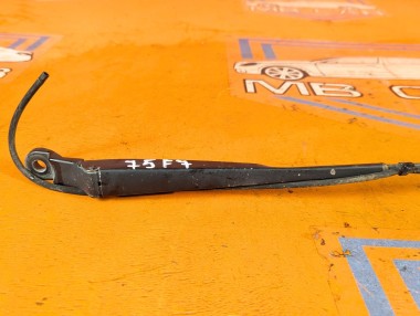 Поводок дворников MERCEDES-BENZ V-класс W638/W639 (1996 - 2003) V 220 2.1 D AT (122 л.с.) &mdash; Разборка Мерседес