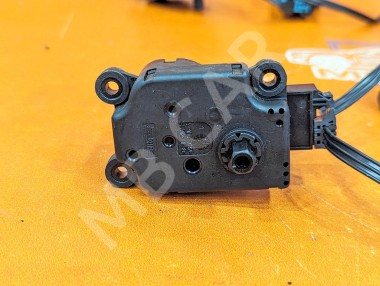 Сервоприводы печки MERCEDES-BENZ C-класс W203/S203/CL203 (2000 - 2004) — Разборка Мерседес