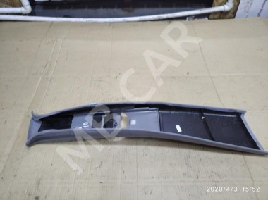 Накладка средней стойки MERCEDES-BENZ E-класс W210/S210 (1995 - 1999) — Разборка Мерседес