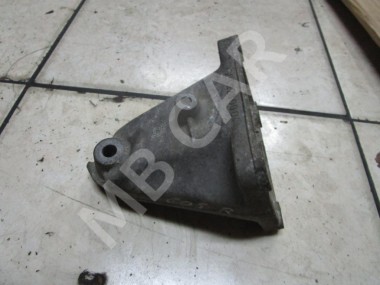 Лапа правая MERCEDES-BENZ E-класс W210/S210 (1995 - 1999) — Разборка Мерседес