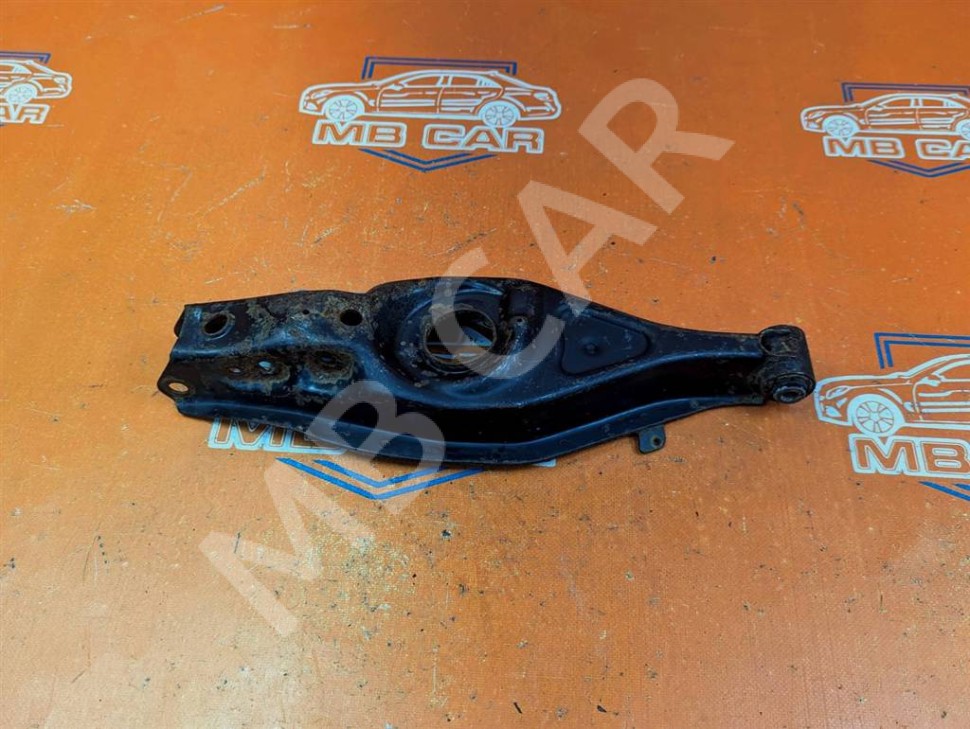 Рычаг задней стойки (лодка) MERCEDES-BENZ C-класс W203/S203/CL203 (2000 - 2004) фото 1 — Разборка Мерседес