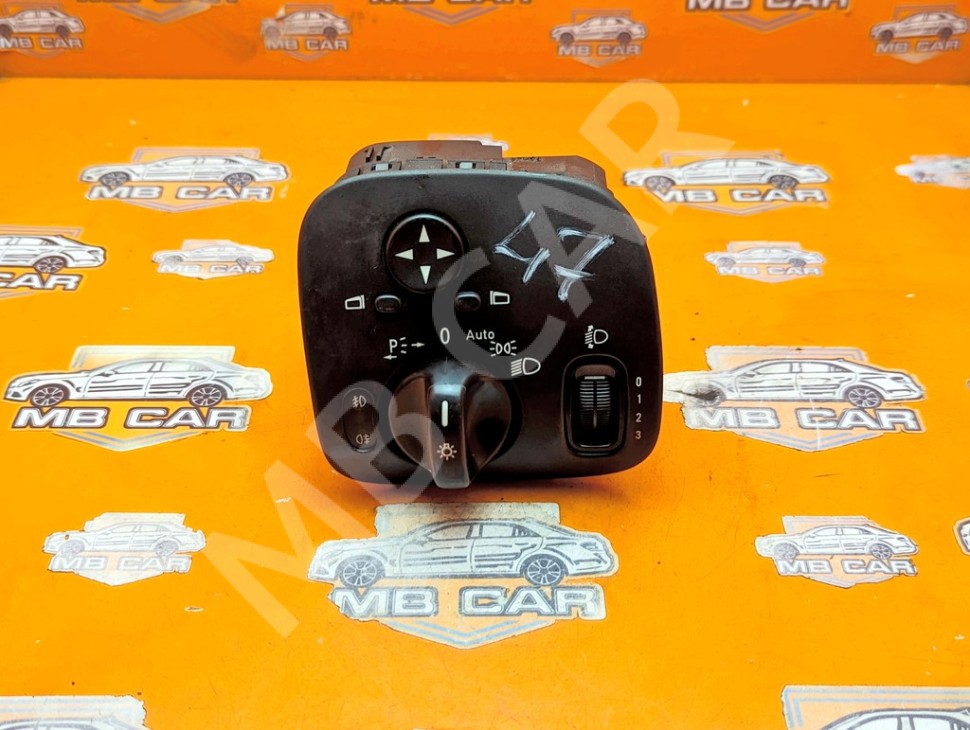Переключатель света MERCEDES-BENZ C-класс W203/S203/CL203 рестайлинг (2004 - 2008) фото 1 &mdash; Разборка Мерседес