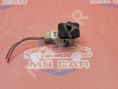 Концевик двери MERCEDES-BENZ C-класс W203/S203/CL203 (2000 - 2004) — Разборка Мерседес