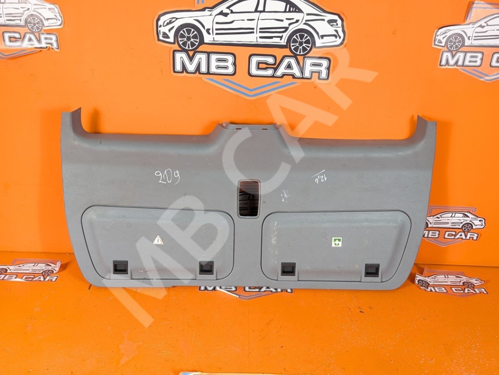 Обшивка крышки багажника MERCEDES-BENZ M-класс W163 рестайлинг (2001 - 2005) фото 1 &mdash; Разборка Мерседес
