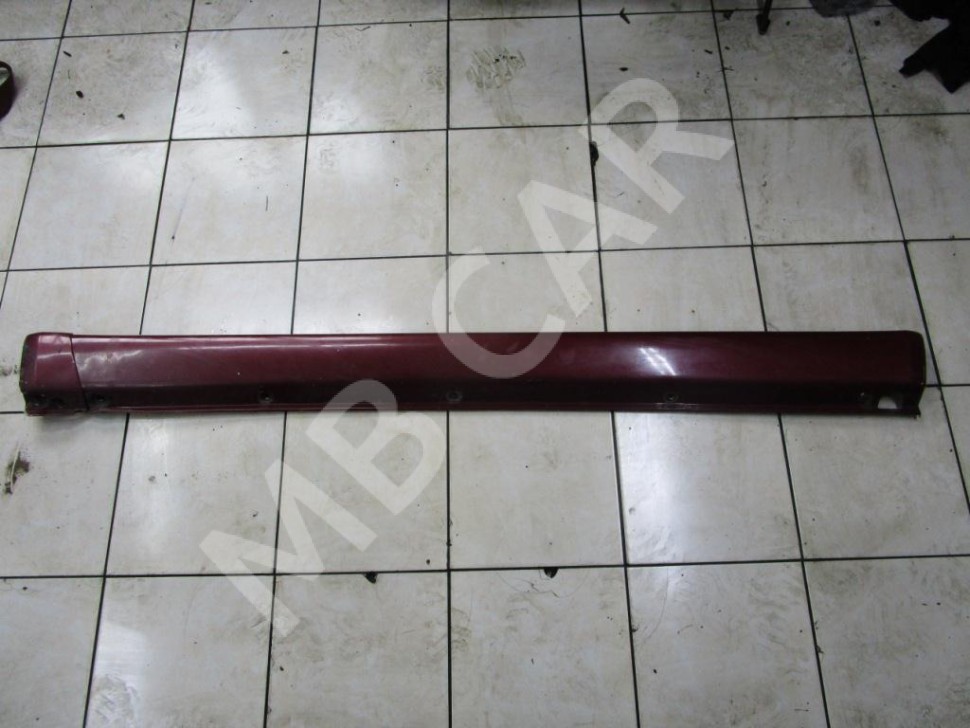 Порог пластиковый правый MERCEDES-BENZ M-класс W163 рестайлинг (2001 - 2005) фото 1 &mdash; Разборка Мерседес