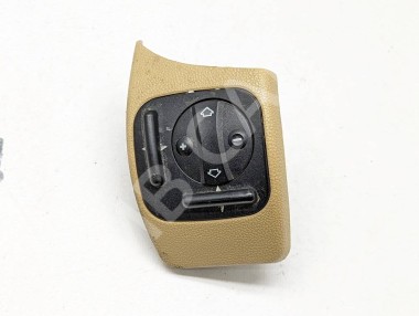 Кнопка MERCEDES-BENZ M-класс W164 (2005 - 2008) — Разборка Мерседес