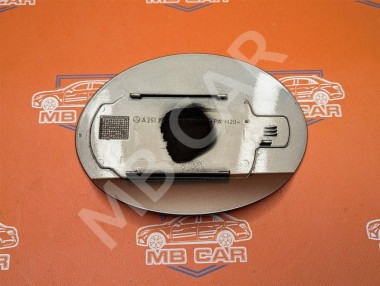 Лючок топливного бака MERCEDES-BENZ R-класс W251 (2005 - 2007) — Разборка Мерседес
