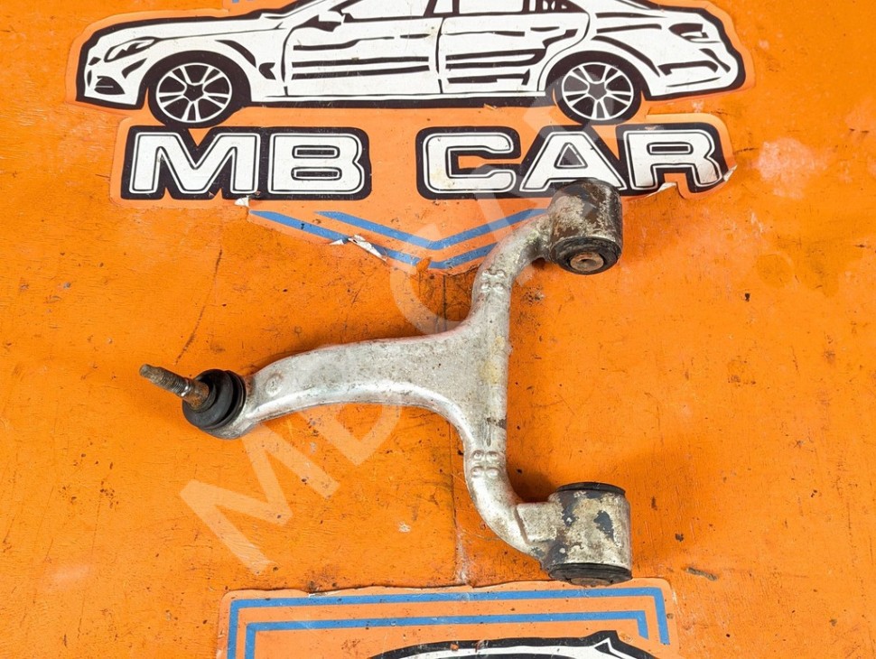 Рычаг передний верхний MERCEDES-BENZ M-класс W163 (1997 - 2001) фото 1 &mdash; Разборка Мерседес