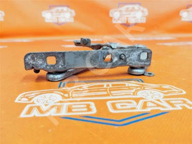 Петля капота MERCEDES-BENZ S-класс W220 (1998 - 2005) — Разборка Мерседес