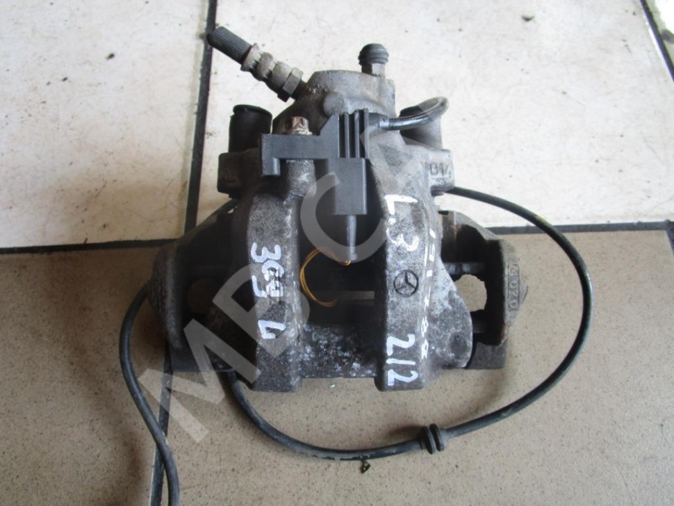 Суппорт задний левый MERCEDES-BENZ E-класс W212/S212/C207/A207 (2009 - 2013) фото 1 — Разборка Мерседес