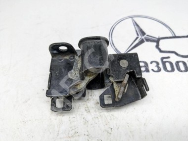 Замок капота MERCEDES-BENZ S-класс W220 рестайлинг (2002 - 2005) — Разборка Мерседес