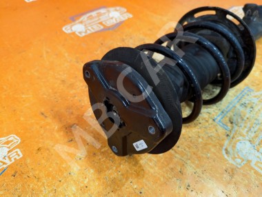 Стойка передняя MERCEDES-BENZ C-класс W204/S204 (2006 - 2011) — Разборка Мерседес