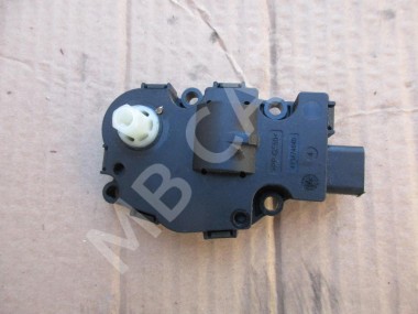 Сервоприводы печки MERCEDES-BENZ S-класс W221 (2005 - 2009) — Разборка Мерседес