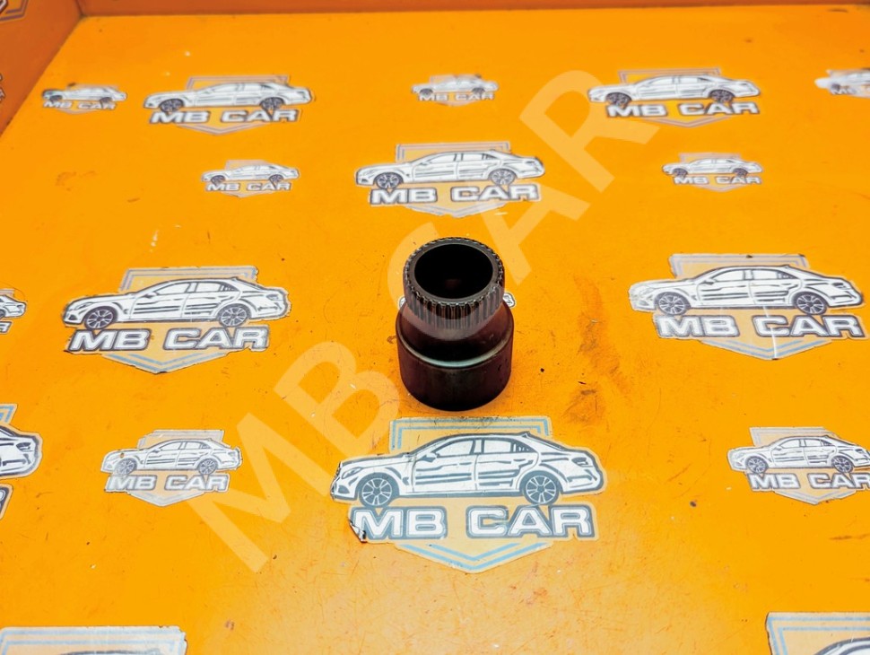 Фланец MERCEDES-BENZ C-класс W204/S204/С204 рестайлинг (2011 - 2015) фото 1 — Разборка Мерседес