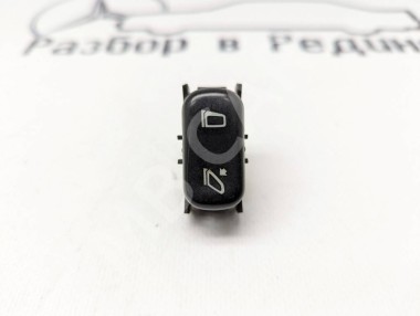 Кнопка регулировки зеркал MERCEDES-BENZ E-класс W210/S210 (1995 - 1999) — Разборка Мерседес