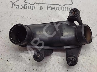 Патрубок интеркулера MERCEDES-BENZ S-класс W221 (2005 - 2009) — Разборка Мерседес